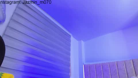 Snapshot of janne_moore chatting on March 30, 11:22 am Jane online show from March 30, 11:22 am