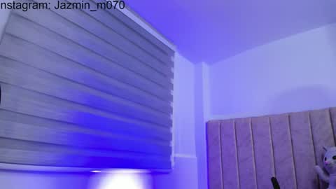 Snapshot of janne_moore chatting on July 1, 2:02 am Jane online show from July 1, 2:02 am
