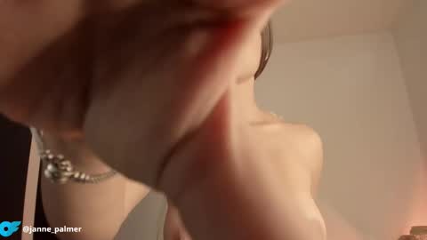 Snapshot of janne_palmer_ chatting on February 11, 3:06 pm janne_palmer_ online show from February 11, 3:06 pm