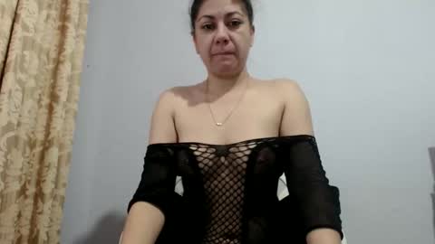 janne online show from December 1, 7:57 am