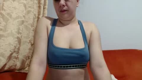 janne online show from April 5, 6:49 pm