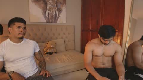 janomar01 online show from March 31, 6:52 pm