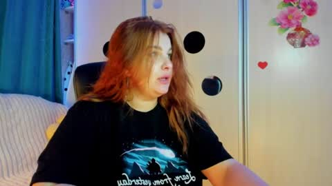 Snapshot of jansylines chatting on June 23, 4:05 pm JansyLines online show from June 23, 4:05 pm