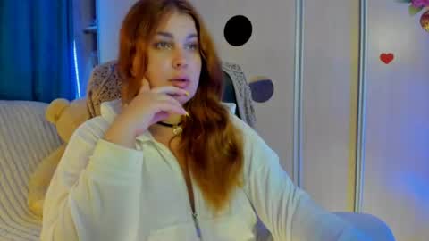 Snapshot of jansylines chatting on July 9, 4:00 pm JansyLines online show from July 9, 4:00 pm