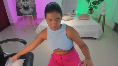 Snapshot of jany__love chatting on September 26, 10:52 am JANY online show from September 26, 10:52 am