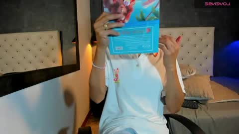 Snapshot of jara_chick chatting on May 29, 8:40 pm Jara online show from May 29, 8:40 pm