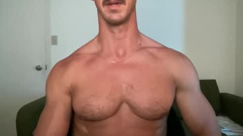 Snapshot of jared_cam chatting on May 31, 10:44 am jared_cam online show from May 31, 10:44 am