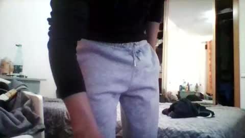 Snapshot of jarrygatito chatting on November 28, 4:42 pm jarrygatito online show from November 28, 4:42 pm