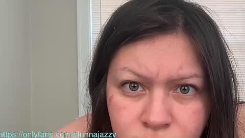 Snapshot of jasmin420r chatting on February 15, 6:15 pm jasmin420r online show from February 15, 6:15 pm