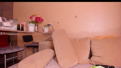 JasminArcher online show from November 19, 10:15 am