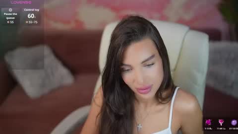 Snapshot of jasminbae chatting on July 20, 6:06 am Daryna online show from July 20, 6:06 am