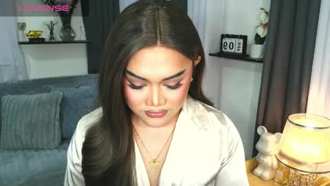 Jasmine Brandy online show from April 10, 4:17 am