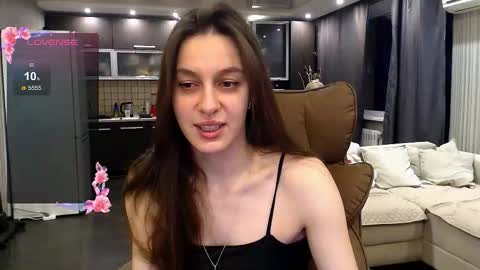 Jasmine online show from March 19, 2:21 pm