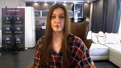 Jasmine online show from May 21, 9:38 am