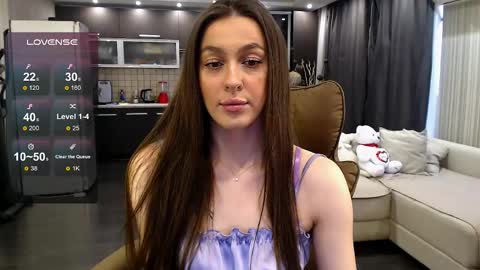 Jasmine online show from May 30, 3:20 pm