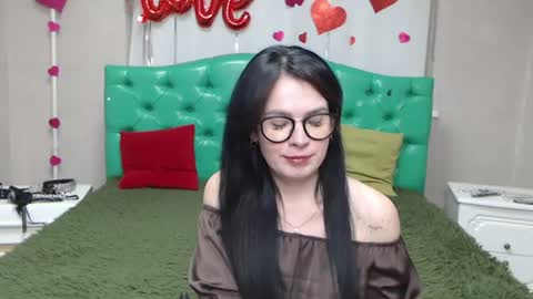 JasmineKouch online show from July 11, 5:37 pm