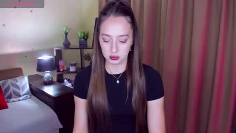 Snapshot of jasminelorens chatting on September 9, 9:31 am Jasmine online show from September 9, 9:31 am