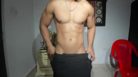 Snapshot of jason_risto chatting on December 9, 4:45 am jason_risto online show from December 9, 4:45 am