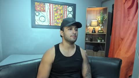Snapshot of jason_risto chatting on April 27, 2:42 am jason_risto online show from April 27, 2:42 am