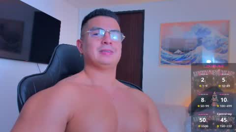 Snapshot of jasperbrooksx chatting on July 14, 11:10 pm JBrooksXx online show from July 14, 11:10 pm