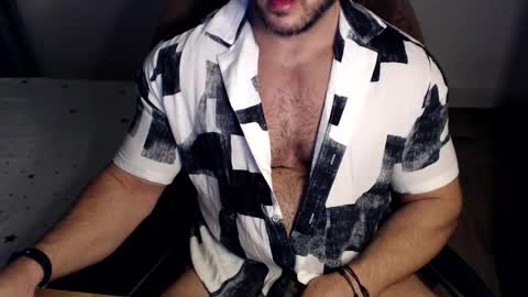 Snapshot of jasphermscl chatting on March 7, 9:45 pm JaspherMscl online show from March 7, 9:45 pm