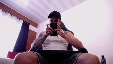 Snapshot of jasson_king01 chatting on July 12, 8:33 pm JKing online show from July 12, 8:33 pm