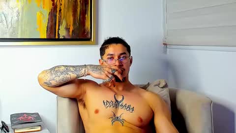 Snapshot of jasson_rodriguez69 chatting on October 18, 4:59 am Lil Dark online show from October 18, 4:59 am