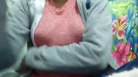 Snapshot of jasspreettt chatting on December 16, 11:33 am jasspreettt online show from December 16, 11:33 am