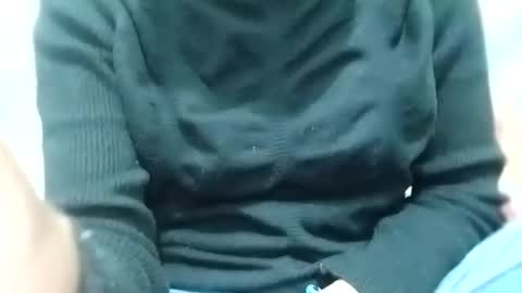 Snapshot of jasspreettt chatting on December 17, 11:28 am jasspreettt online show from December 17, 11:28 am