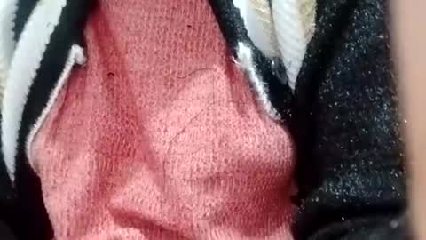 Snapshot of jasspreettt chatting on December 25, 2:35 am jasspreettt online show from December 25, 2:35 am