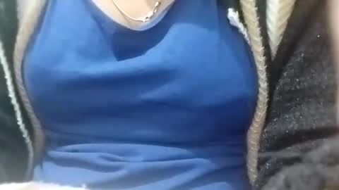 Snapshot of jasspreettt chatting on January 9, 2:40 pm jasspreettt online show from January 9, 2:40 pm