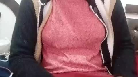 Snapshot of jasspreettt chatting on January 22, 3:52 am jasspreettt online show from January 22, 3:52 am