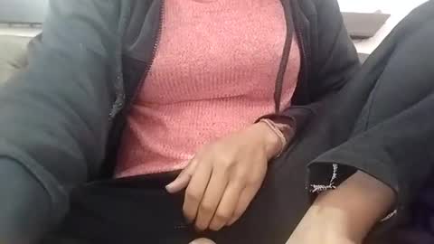 Snapshot of jasspreettt chatting on February 21, 4:07 am jasspreettt online show from February 21, 4:07 am