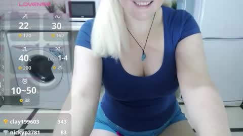 Snapshot of jassyjassypaw chatting on November 6, 9:59 pm jassyjassypaw online show from November 6, 9:59 pm