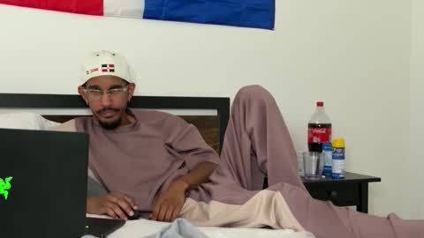 Snapshot of jav1eranisao chatting on May 29, 7:12 pm Jorge online show from May 29, 7:12 pm