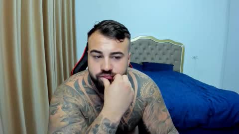 Snapshot of javicute4u chatting on September 30, 9:20 pm Javi online show from September 30, 9:20 pm