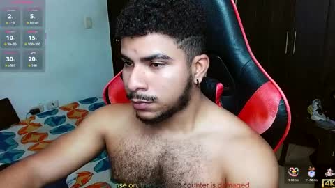 Snapshot of javier_hot27_ chatting on March 31, 3:45 pm Javier Herrera online show from March 31, 3:45 pm