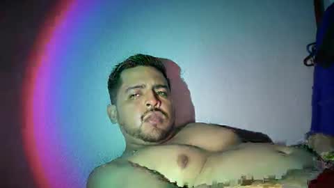 javiermichi online show from November 23, 5:40 am