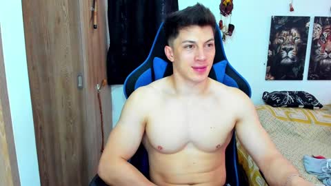 Javier online show from December 27, 5:59 pm