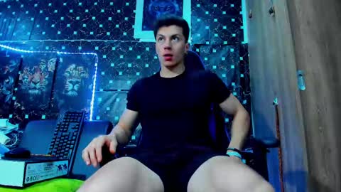 Javier online show from October 6, 11:35 pm