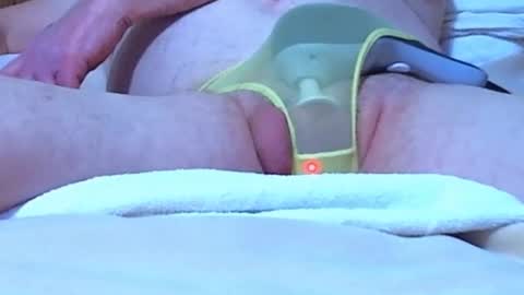 Snapshot of jaxlee1952 chatting on February 6, 10:02 pm jaxman1952 online show from February 6, 10:02 pm