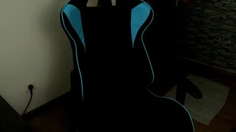 Snapshot of jaxonhunk chatting on July 2, 12:43 am JaxonHunk online show from July 2, 12:43 am