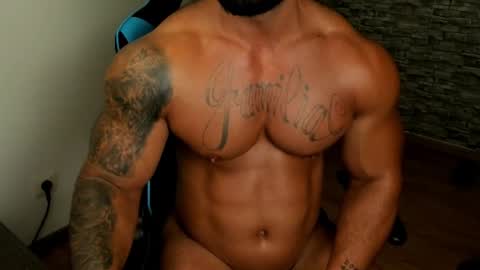 Snapshot of jaxonhunk chatting on July 22, 12:46 am JaxonHunk online show from July 22, 12:46 am