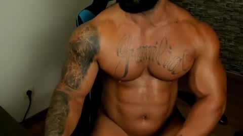 Snapshot of jaxonhunk chatting on July 26, 12:08 am JaxonHunk online show from July 26, 12:08 am