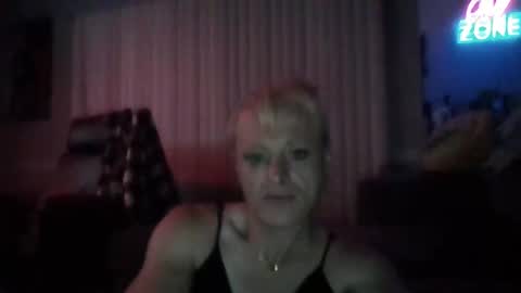 Snapshot of jaxstg9 chatting on January 18, 9:13 am jaxstg9 online show from January 18, 9:13 am