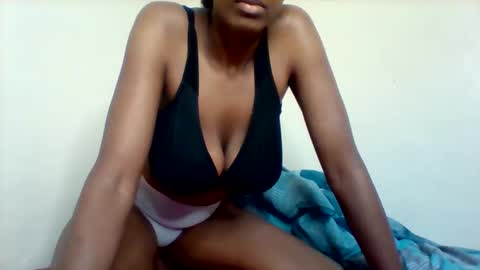 jay_amis online show from May 10, 8:41 am