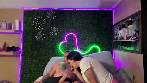 jay_banks0420 online show from December 1, 5:56 am