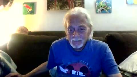 Snapshot of jay_jay1475 chatting on April 25, 3:20 am jay-jay1475 online show from April 25, 3:20 am