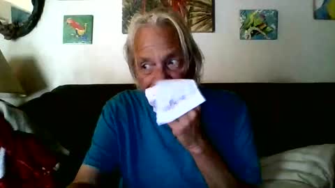 Snapshot of jay_jay1475 chatting on May 12, 5:43 pm jay-jay1475 online show from May 12, 5:43 pm