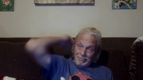 Snapshot of jay_jay1475 chatting on May 26, 2:51 am jay-jay1475 online show from May 26, 2:51 am